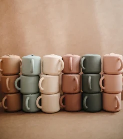 Boîte à Goûter En Silicone - Mushie - Avec Poignées - Rose Blush -Bébé Soldes Boutique 1061x1200 3