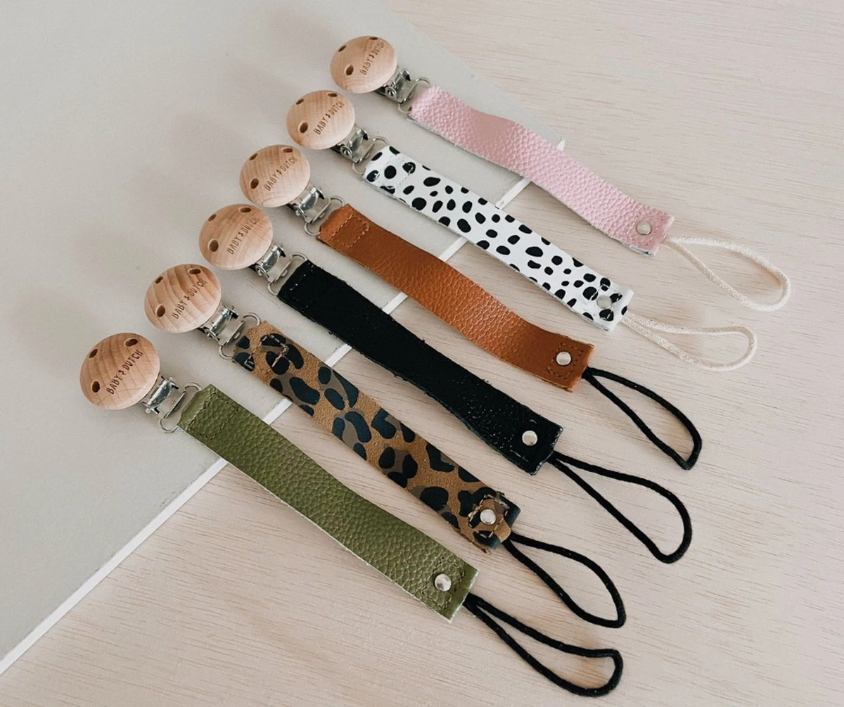 Baby Dutch - Cordon Sucette - Points - Cordon Sucette - Cuir - Cordon Sucette Cuir - Zwart Et Blanc - Pois - Approuvé Et Donc Sûr ! - Attache Tétine Garçon - Attache Tétine Fille 2 Baby Dutch - Cordon Sucette - Points - Cordon Sucette - Cuir - Cordon Sucette Cuir - Zwart Et Blanc - Pois - Approuvé Et Donc Sûr ! - Attache Tétine Garçon - Attache Tétine Fille – Image 2