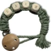 Attache-tétine En Macramé Avec Nom - Vert Olive - Katoen - Macramé - Handgemaakt Aux Nederland - Livraison Gratuite