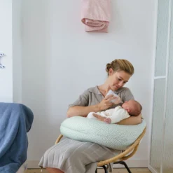 Doomoo Buddy - Coussin D'allaitement Et De Grossesse - Coton Organique - 180cm - Cloudy Kaki -Bébé Soldes Boutique 1200x1200 1307