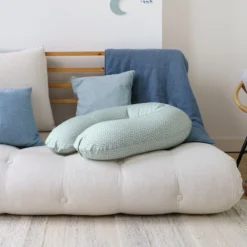 Doomoo Buddy - Coussin D'allaitement Et De Grossesse - Coton Organique - 180cm - Cloudy Kaki -Bébé Soldes Boutique 1200x1200 1308