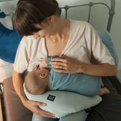 La Millou Coussin De Grossesse | Mamie Dana Le Poulet, Velours, Denim | Coussinet D'Allaitement, Oreiller De Maternité -Bébé Soldes Boutique 1200x1200 1313