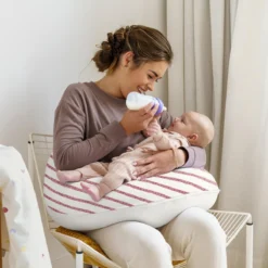 Doomoo Buddy Cover - Housse Pour Coussin D'allaitement Buddy - Coton Organique - 180 Cm - Ruby Stripes -Bébé Soldes Boutique 1200x1200 1469