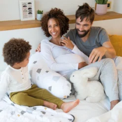 Doomoo Buddy Cover - Housse Pour Coussin D'allaitement Buddy - Coton Organique - 180 Cm - Bear Grey -Bébé Soldes Boutique 1200x1200 1541