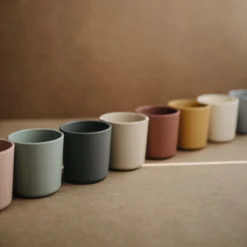 Tasse à Boire Mushie | SALOPETTE | Tasses | 2 Pièces | Fumée | Coupe | Tasse De Pratique | Gris | Gris -Bébé Soldes Boutique 1200x1200 1744