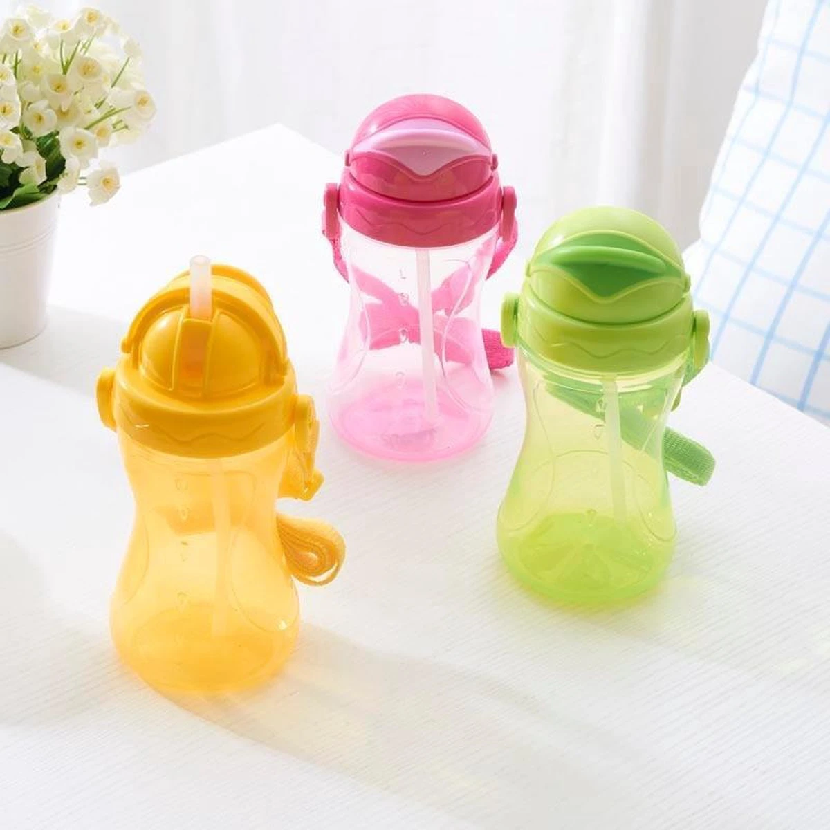 Tasse à Boire Avec De La Paille | Tasse Anti-déversement | Sangle Amovible | Les Tout-petits | Enfants D'âge Préscolaire | Sans BPA 420ml | Orange 3 Tasse à Boire Avec De La Paille | Tasse Anti-déversement | Sangle Amovible | Les Tout-petits | Enfants D'âge Préscolaire | Sans BPA 420ml | Orange – Image 3