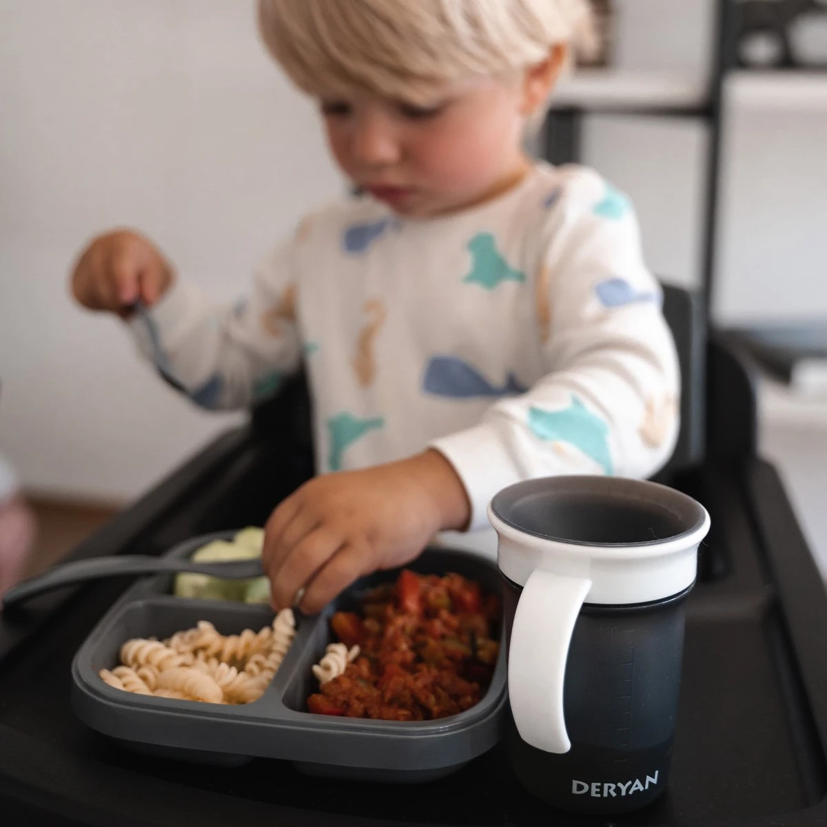 Deryan Luxe Quuby Drinking Cup 360 Trainer - Gobelet D'entraînement - Gobelet Anti-déversement - 2 Pièces - Grijs / Oranje 2 Deryan Luxe Quuby Drinking Cup 360 Trainer - Gobelet D'entraînement - Gobelet Anti-déversement - 2 Pièces - Grijs / Oranje – Image 2