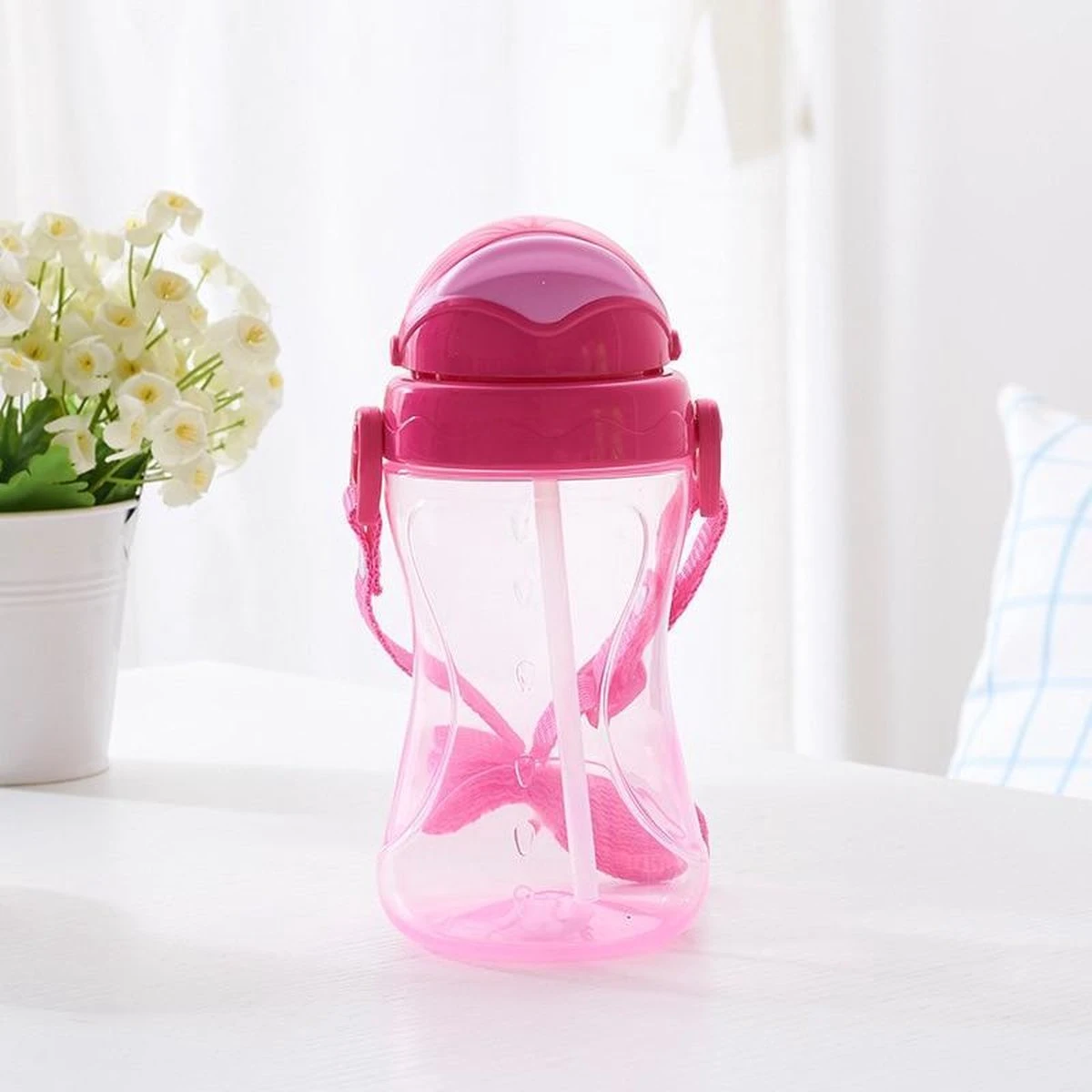 Tasse à Boire Avec De La Paille | Tasse Anti-déversement | Sangle Amovible | Les Tout-petits | Enfants D'âge Préscolaire | Sans BPA | 420 Ml | Rose 1 Tasse à Boire Avec De La Paille | Tasse Anti-déversement | Sangle Amovible | Les Tout-petits | Enfants D'âge Préscolaire | Sans BPA | 420 Ml | Rose