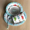 Set Vaisselle Enfant Voitures Mélamine (assiette + Bol + Tasse + Cuillère) - Set Vaisselle Plastique Tyrrell Katz Gris - Kalas