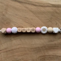 Attache Tétine Avec Nom | Personnalisé | Bloem Rose - Bois | Cadeau De Naissance | Bébé | Attache Tétine | Chaîne De Sucette | Bébés -Bébé Soldes Boutique 1200x1200 418