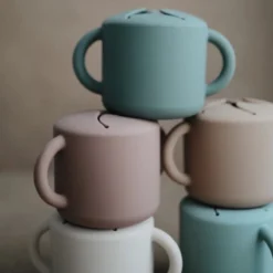 Boîte à Goûter En Silicone - Mushie - Avec Poignées - Rose Blush -Bébé Soldes Boutique 1200x1200 836