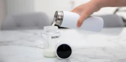 Nuby Nûby - RapidCool™ - Préparez Le Biberon Parfait Pour Votre Bébé - Refroidisseur De Biberon - Comprend Un Distributeur De Lait En Poudre Et Un Couvercle Numérique - Wit -Bébé Soldes Boutique 1200x594