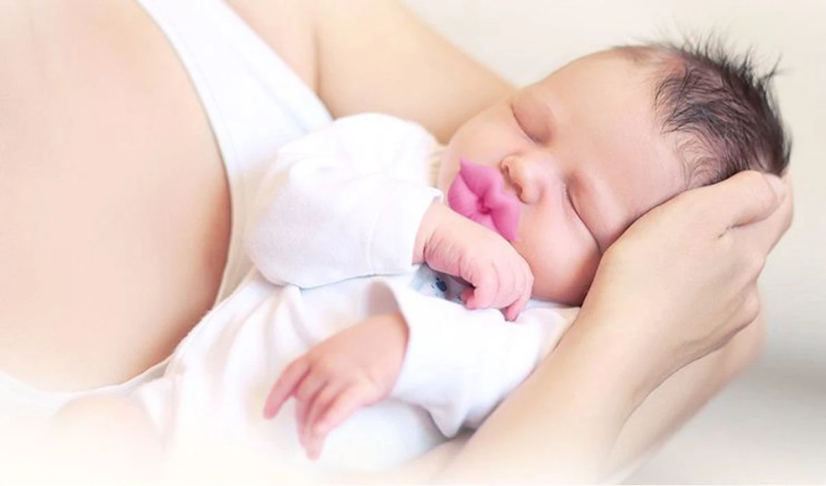 Sucette Mignonne Gimme A Kiss - Sucette Drôle - Sucette Rose - Cadeau Pour Bébé - Sucette Mignonne - Kiss Pour Tout-petit - Lips Rouges - Cadeau Fille - Sucette Farce - Sucette Kinder 6 Sucette Mignonne Gimme A Kiss - Sucette Drôle - Sucette Rose - Cadeau Pour Bébé - Sucette Mignonne - Kiss Pour Tout-petit - Lips Rouges - Cadeau Fille - Sucette Farce - Sucette Kinder – Image 6