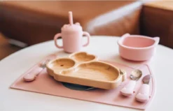 FreeON Gobelet En Siliconen Avec Paille Et Poignées - Gobelet En Paille Pour Bébé - Tout-petit Et Tout-petit - Kitty - Rose -Bébé Soldes Boutique 1200x772 2