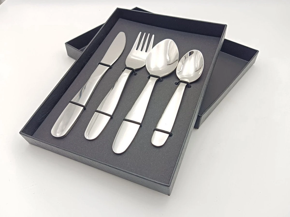 Couverts Couverts Pour Enfants Avec Gravure De Nom - Kimberley 2 Couverts Couverts Pour Enfants Avec Gravure De Nom - Kimberley – Image 2