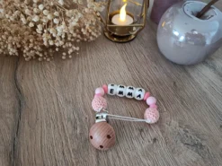 Attache Tétine Avec Naam - Attache Tétine Personnalisée - Cadeau Maternité - Cadeau Personnalisé - Chaîne Pour Tétine - Pink Bébé -Bébé Soldes Boutique 1200x900 30