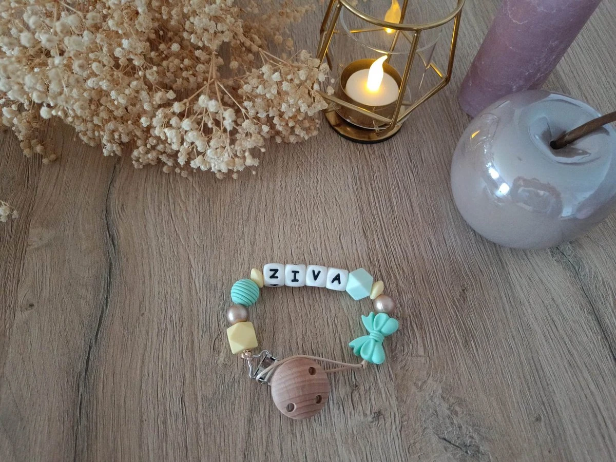 Attache Tétine Avec Naam - Attache Tétine Personnalisée - Cadeau Baby Shower - Cadeau Personnalisé - Chaîne Pour Tétine - Yellow Menthe 2 Attache Tétine Avec Naam - Attache Tétine Personnalisée - Cadeau Baby Shower - Cadeau Personnalisé - Chaîne Pour Tétine - Yellow Menthe – Image 2