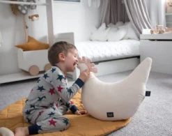 La Millou Coussin De Grossesse | Mamie Dana Le Poulet, Velours, Khaki | Coussinet D'Allaitement, Oreiller De Maternité -Bébé Soldes Boutique 1200x945 5