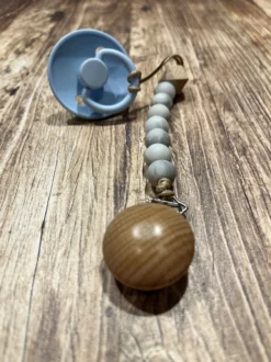 Attache Tétine - Différents Modèles - Cordon - Attache Tétine - Cadeau De Maternité - Attache Tétine - Baby Shower - Bébé - Étoiles Wit -Bébé Soldes Boutique 899x1200 11